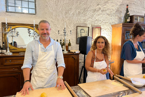 Rome: Private Wine Tour and Pasta Making Class in a Winery