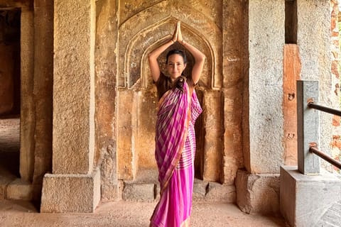 Delhi: Deer Park and Hauz Khas Village Walking Tour