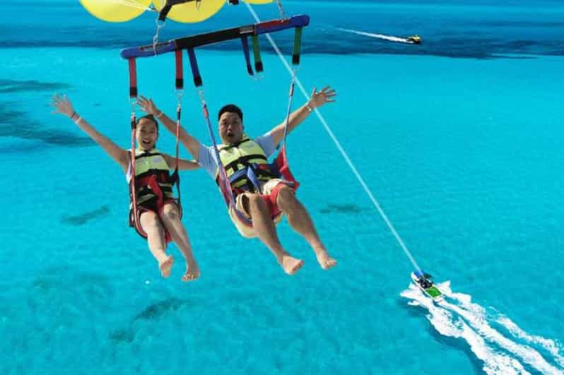 Sharm El Sheikh: City Highlights Tour y Parasailing