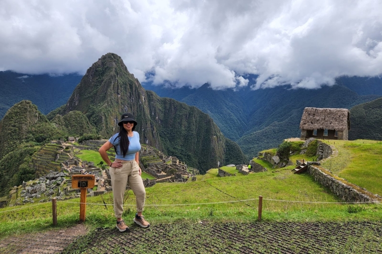 Von Cusco aus: 2-tägiger Ausflug nach Maras und Moray mit Machu PicchuVistadome Zug & Hotel Superior