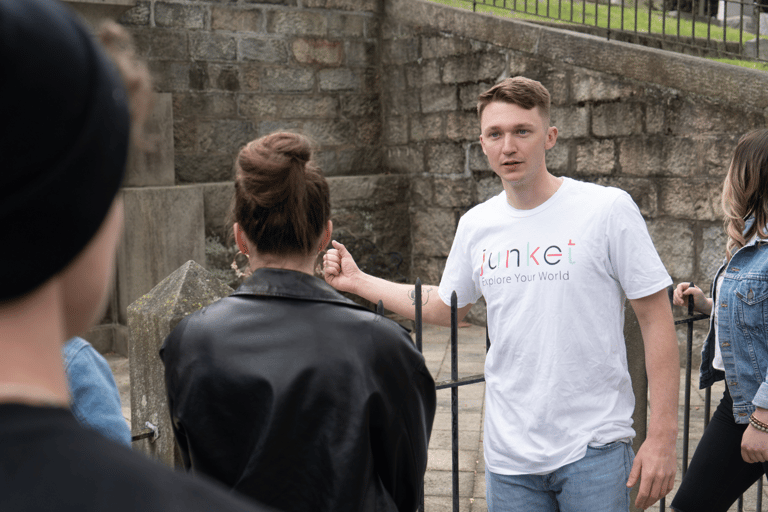 Charleston Unchained: Patriots and Pirates Walking Tour Charleston: Patriots, Pirates, and History Walking Tour