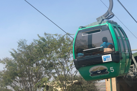 De Joanesburgo: Safari a cavalo e passeio de teleférico