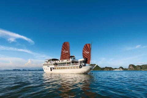 Vanuit Hanoi: cruise van 3 dagen en 2 nachten Verblijf in Bai Tu Long BayStandaard Optie