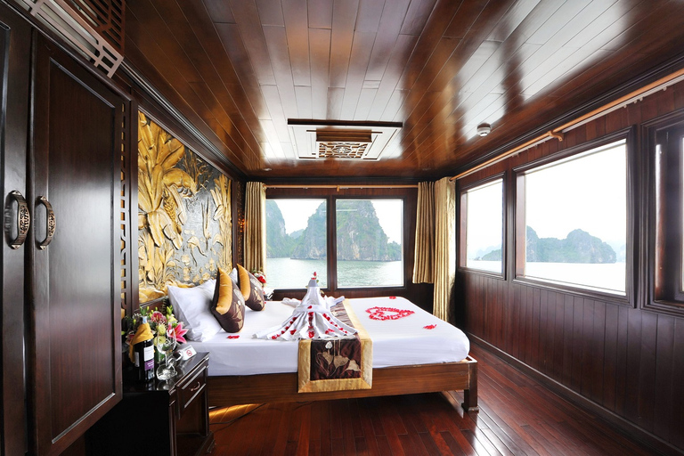 Vanuit Hanoi: cruise van 3 dagen en 2 nachten Verblijf in Bai Tu Long BayStandaard Optie