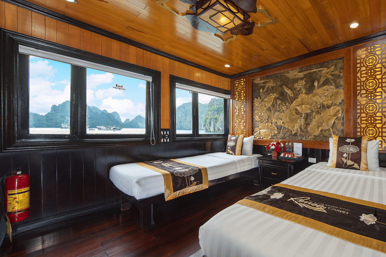 From Hanoi: 3-Day and 2-Night Cruise Stay at Bai Tu Long Bay Standard Option