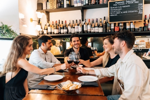 Madrid: Lokale Tapas en Wijn Tour met Drankjes & UitzichtMarket Bites & Tapas: culinaire tour met drankje op het dak