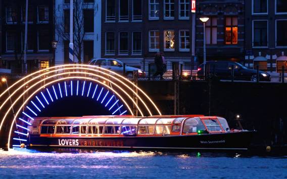 Amsterdam: Grachtenrundfahrt zum Lichterfest