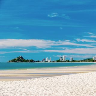 From Bangkok: Private Car Hire 10-Hours to Hua Hin