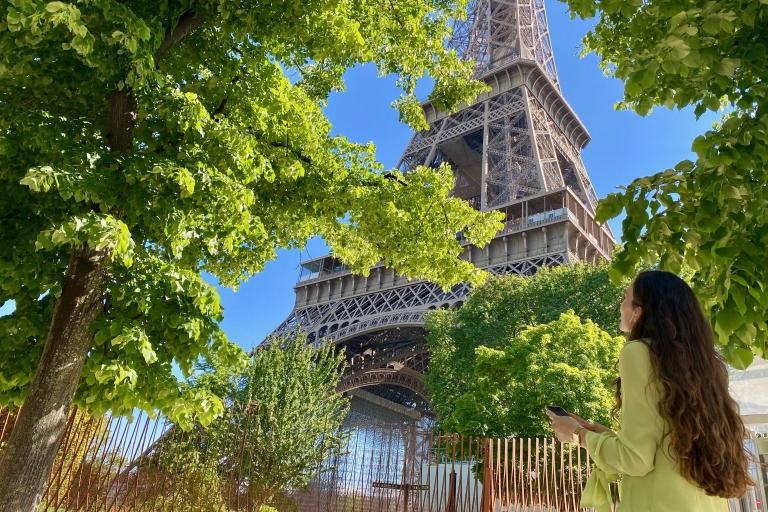 Paryż: piesza wycieczka z przewodnikiem audio po wieży Eiffla
