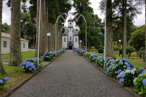 Die Insel São Miguel: Ganztägige Sete Cidades TourDie Insel São Miguel: Ganztägige Tour an der Westküste