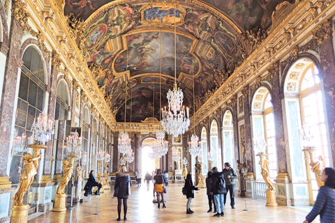 Versailles: ingresso prioritario e tour guidato del palazzo con giardini