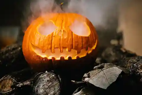 エジンバラ：旧市街ハロウィーン ツアーの暗い秘密