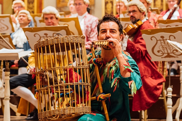 Wiedeń: Koncert Orkiestry Mozarta w Złotej Sali z kolacjąBilet Red Carpet Pass – kategoria Superior