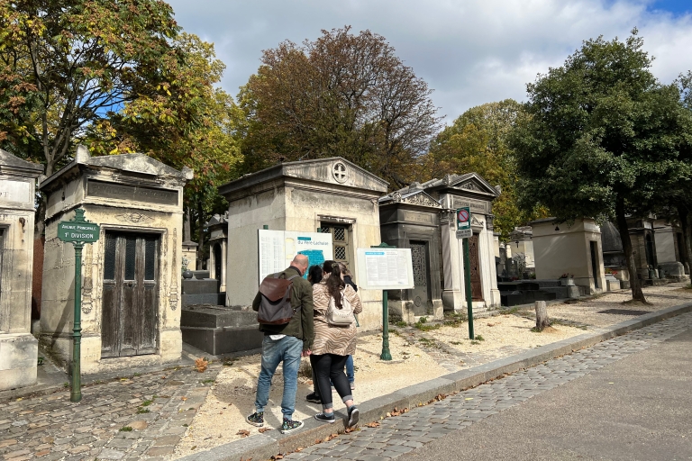 Paris: Haunted Père Lachaise Cemetery Guided Tour Paris: Père Lachaise Cemetery Private Group Guided Tour