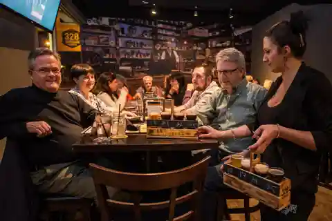 Victoria: Street Art & Craft Beer Walking Tour with Tastings