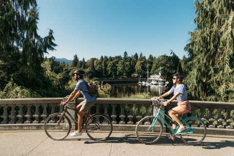 Vancouver: Excursión en Bicicleta por la Naturaleza del Parque Stanley con Guía Local