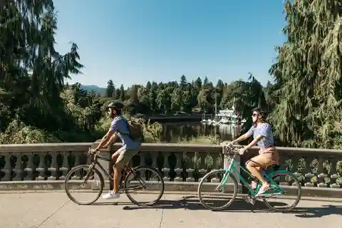 Vancouver: Stanley Park Bike Tour | E-Bike Upgrade Avail.