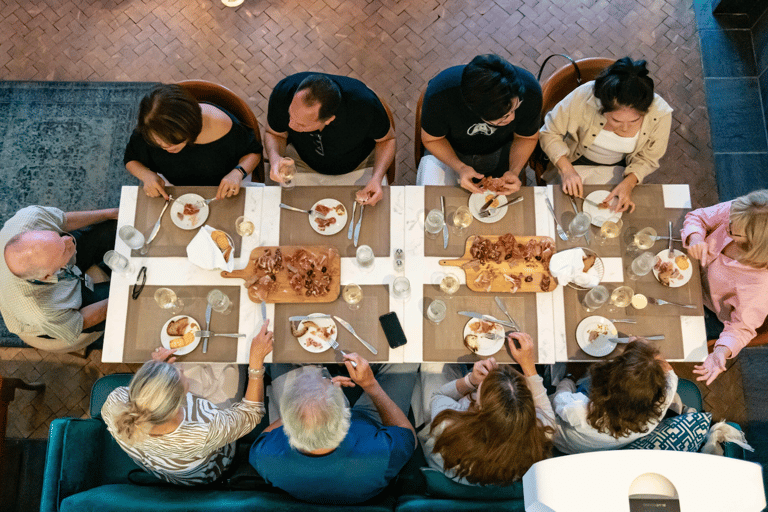 Ville de Québec : Circuit gastronomique 5 services dans le Vieux-QuébecCircuit gastronomique de 5 plats avec alcool