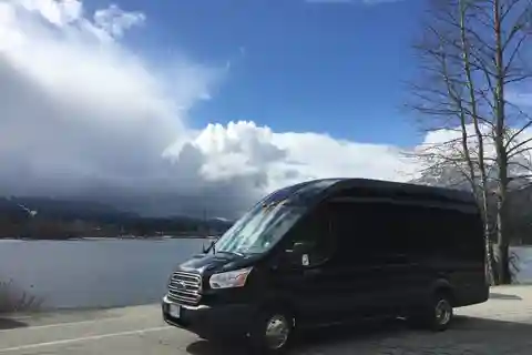 Traslado particular: Cidade de Vancouver para o Aeroporto de Vancouver YVR
