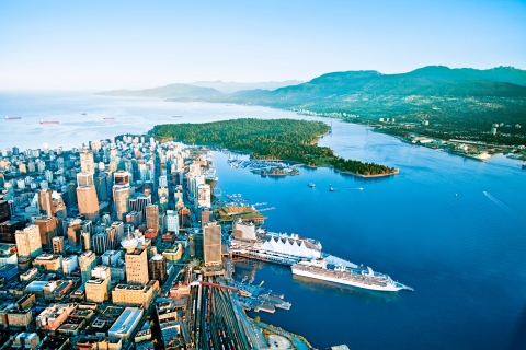 Privétransfer: stad Vancouver naar Vancouver Airport YVRExecutive busje: Vancouver naar Vancouver Airport YVR