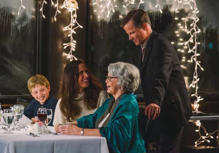 NYC: Buffet de brunch no dia de Natal ou cruzeiro com jantar no porto