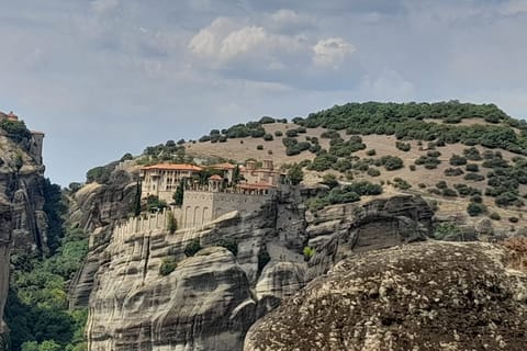 From Athens: Private Meteora Day Tour with Optional Guide