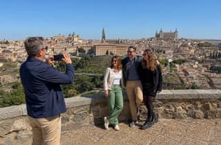 Ab Madrid Zentrum: Toledo-Expresstour mit kostenloser Tapa
