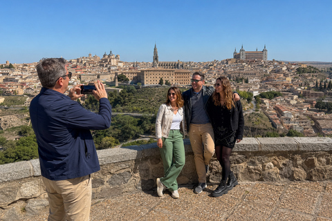 From Madrid Center: Toledo Express Day Trip with Tapas