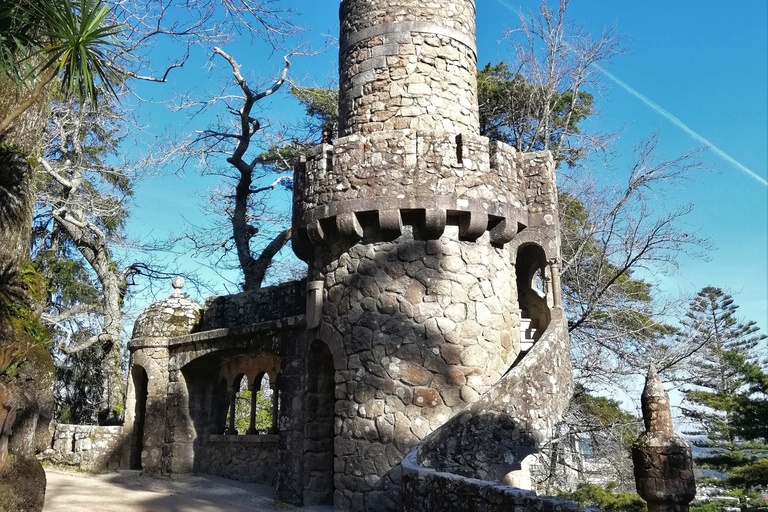 Sintra: Tour particular ao Palácio da Pena e RegaleiraDe Lisboa ou Cascais: Excursão Particular de 1 Dia em Sintra