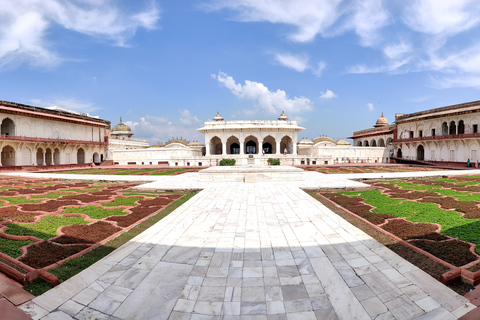 Von Delhi aus: Ganztägige private Sightseeing-Tour in JaipurAll Inclusive Tour mit Mittagessen, Denkmalgebühr