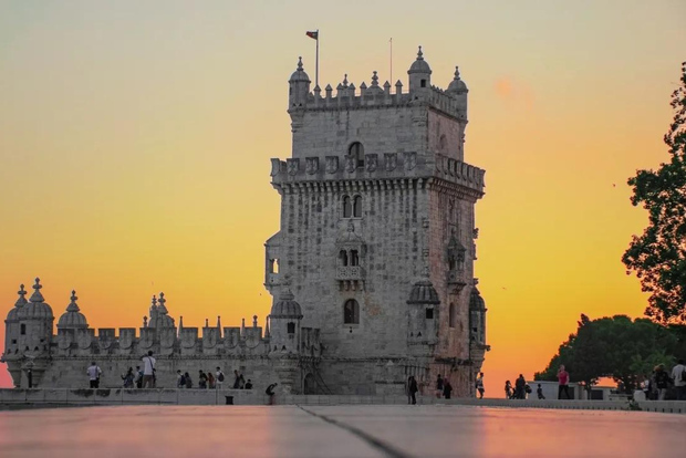Lisbona: tour panoramico di Belem in Tuk-Tuk