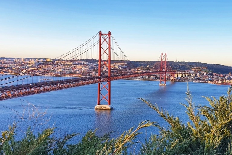 Lisboa: recorrido turístico por Belem en tuk-tuk eléctricoLisboa: recorrido turístico por el distrito de Belem en tuk-tuk eléctrico
