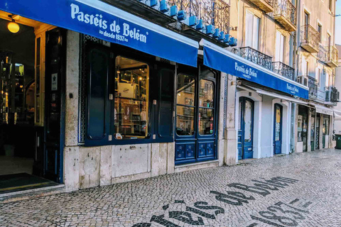 Lisboa: recorrido turístico por Belem en tuk-tuk eléctricoLisboa: recorrido turístico por el distrito de Belem en tuk-tuk eléctrico