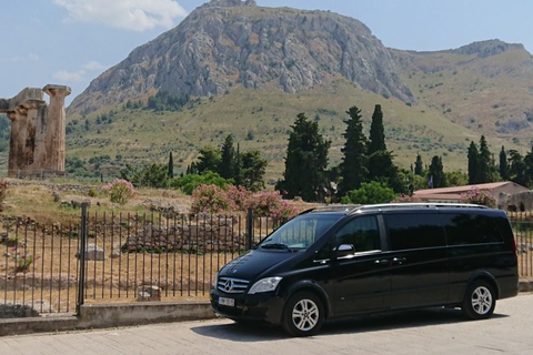 Desde Atenas: Excursión de un día a la antigua Corinto con traslado privadoRecorrido con acompañante