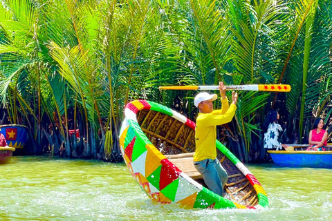 Hoi An Basket Boat Ride w wodnym lesie kokosowymPrzejażdżka łodzią Hoi An Basket w wodnym lesie kokosowym