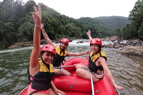 From Kandy: Kitulgala Whitewater Rafting Adventure Day Tour