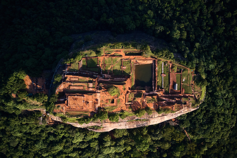 Visite privée de Sigiriya et Dambulla au départ de Hikkaduwa