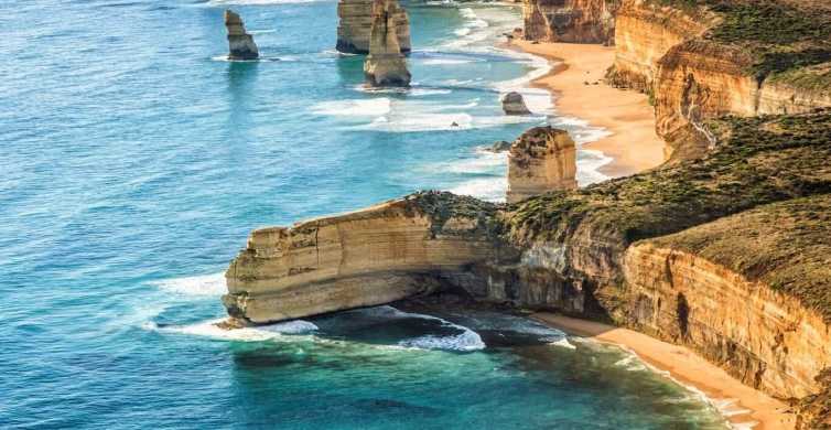 Melbourne Private Helicopter Flight to the 12 Apostles