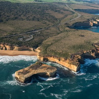 Melbourne, Private Helicopter Flight to the 12 Apostles - Housity