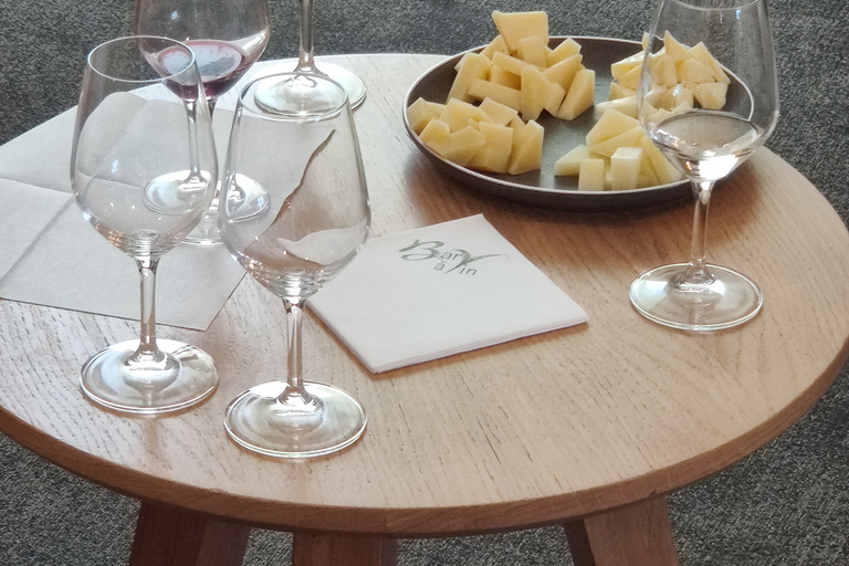 Wine Masterclass &amp; Cheese Tasting Workshop in Bordeaux