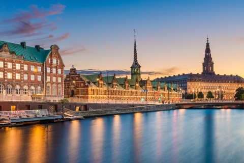 Kopenhagen: Private Sightseeing Tour mit dem Auto und zu Fuß3-stündige private Tour durch Kopenhagen mit dem Auto und zu Fuß