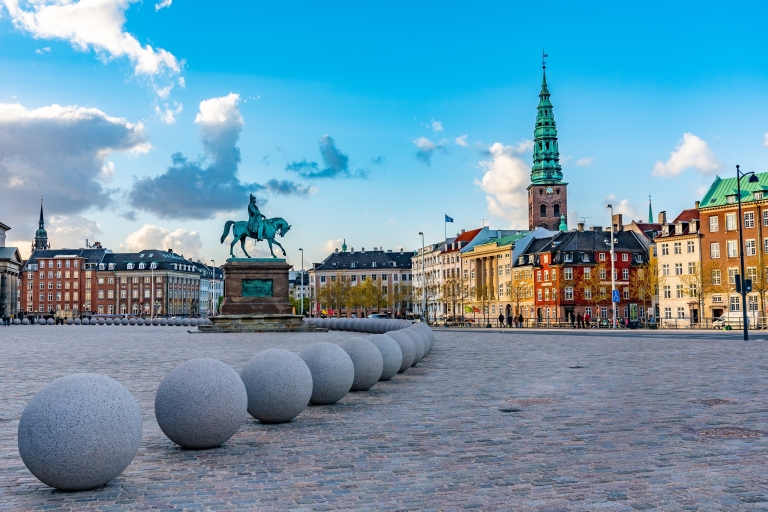 Copenhagen: Private Sightseeing Tour by Car and Walking 3-hour Private Tour of Copenhagen by Car & Walking