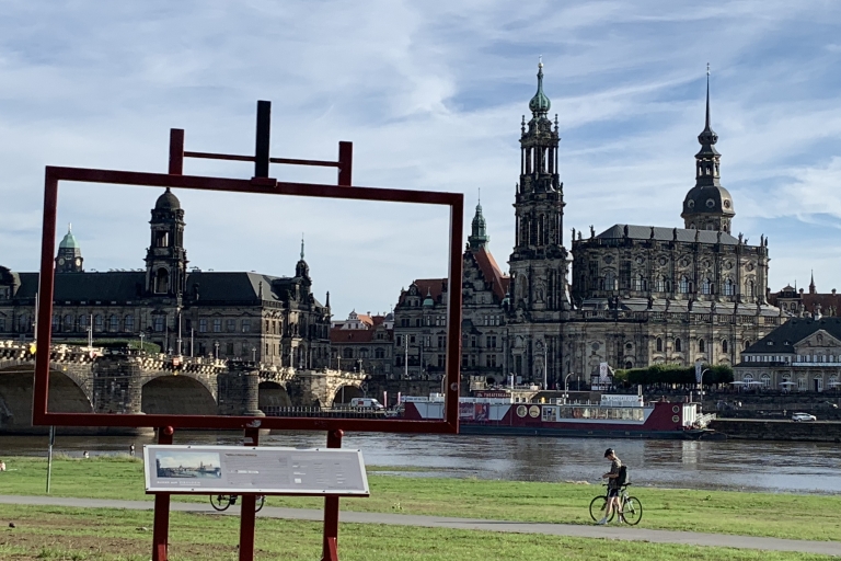 Dresden: Self-Guided Scavenger Hunt Tour by Smartphone