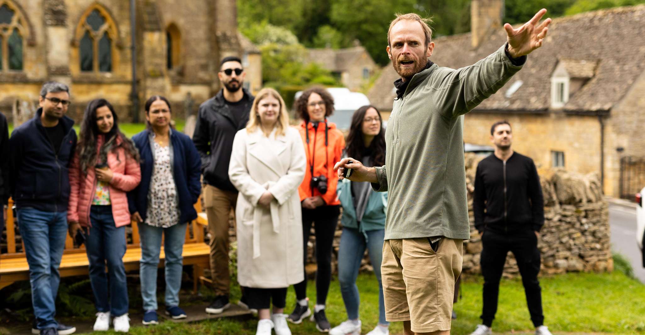 From Stratford-upon-Avon / Moreton-in-Marsh, Cotswolds Tour