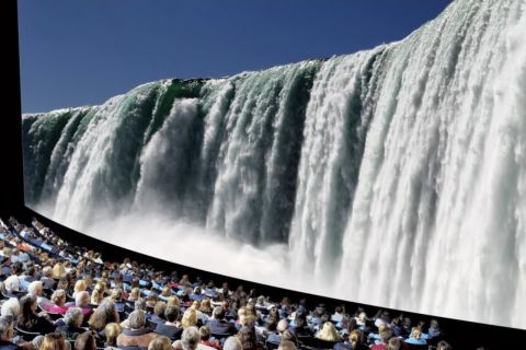 Niagara Falls, Canada: Niagara Adventure Theater