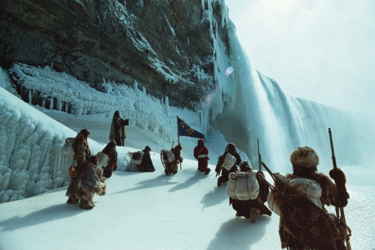Niagara Falls, Canada: Niagara Adventure Theater 30 minute viewing of Legends of Adventure Movie
