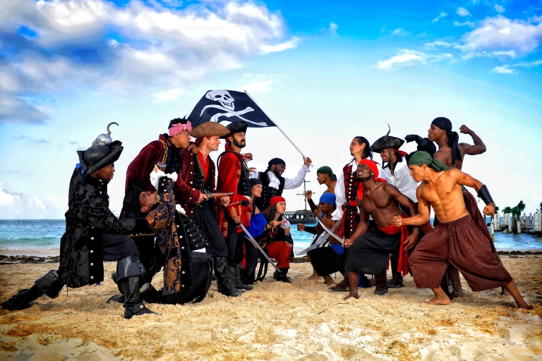 Punta Cana: excursion en bateau pirate et plongée en apnéeAventures océaniques Pirates des Caraïbes