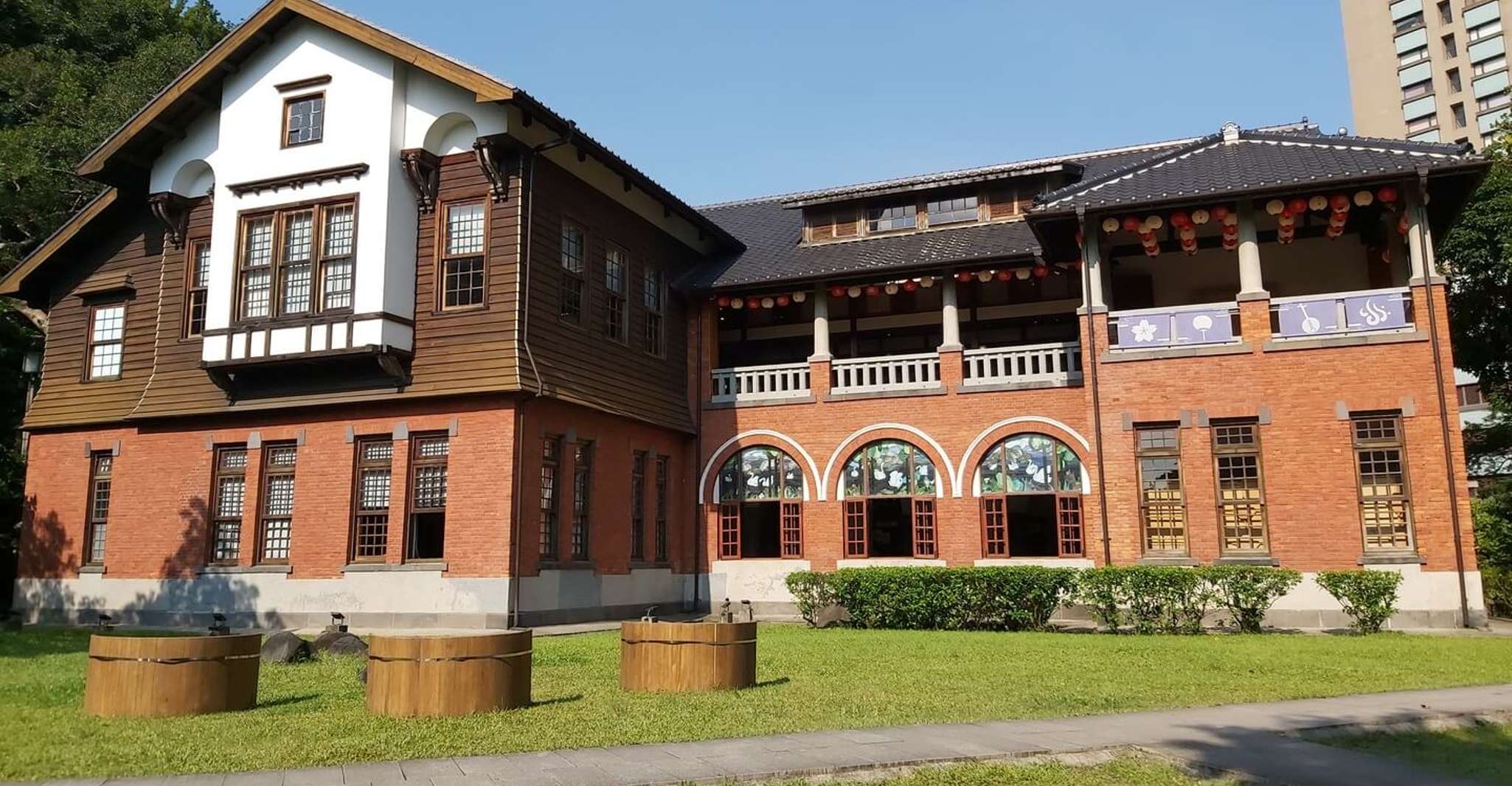 来自台北、拜托温泉、扬明山火山游 - Hizvo