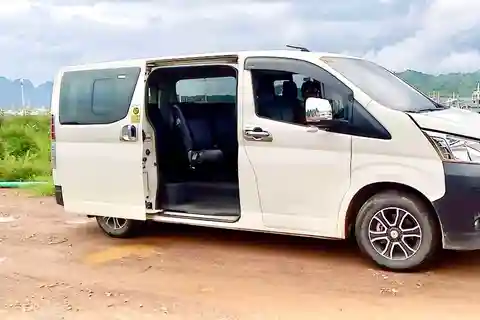 Coron: Seaport to/from Hotel Transfers