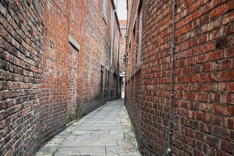 Visite à pied de l'histoire des Snickelways à York